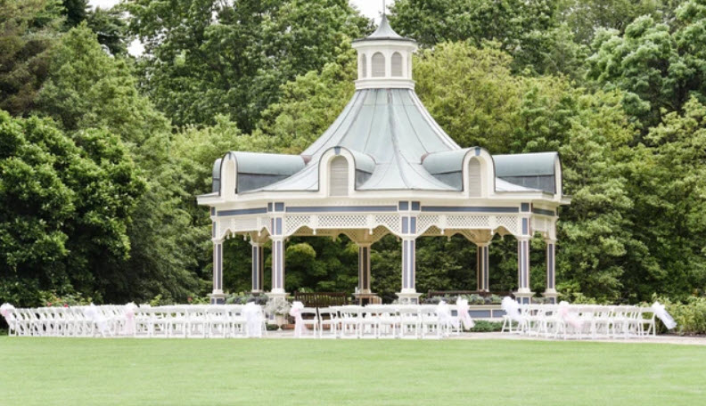 Fellows Riverside Gardens, United States